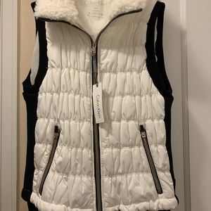 New-Calvin Klein Fall/Winter Vest- Size Adult SM